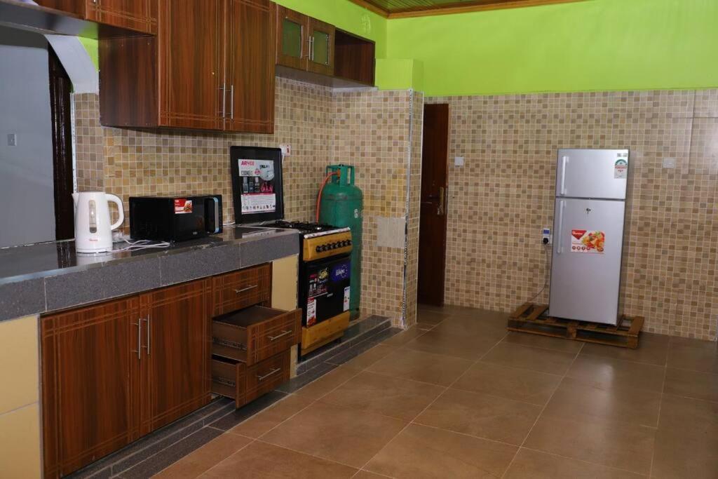 Narok Esniko Villa מראה חיצוני תמונה